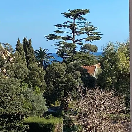 - A 250m De La Mer- 3 Pieces 45m2 דירה *