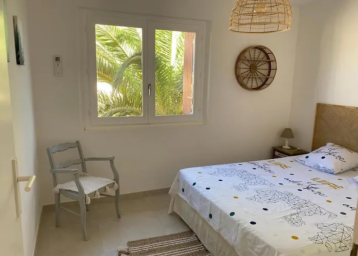 - A 250m De La Mer- 3 Pieces 45m2 Apartment