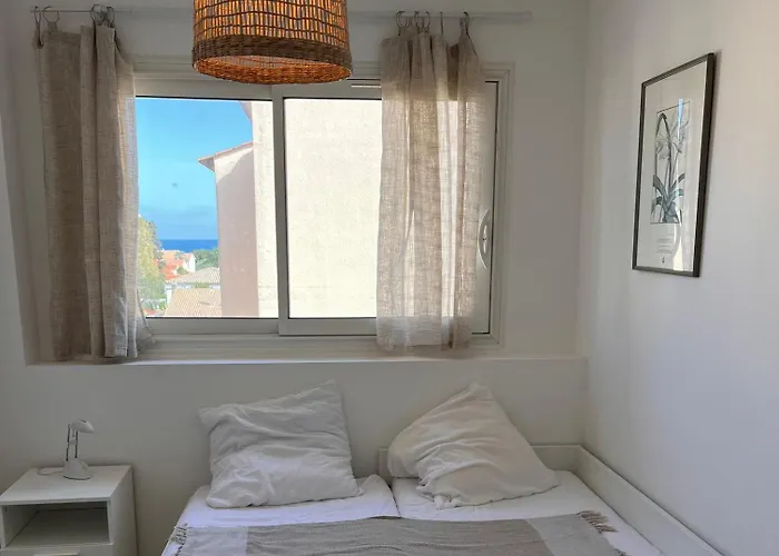 - A 250m De La Mer- 3 Pieces 45m2 Apartment *